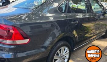 VOLKSWAGEN POLO COMFORTLINE 1.6 lleno