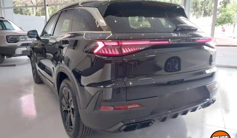 BAIC X55 lleno