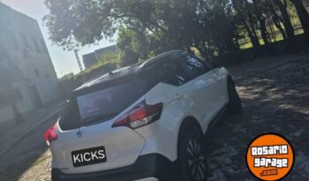 NISSAN KICKS EXCLUSIVE 1.6 CVT lleno